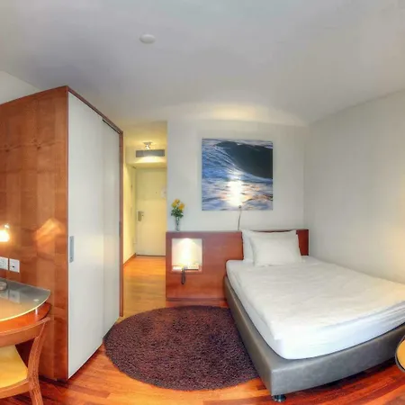 酒店 Sorell Boutique-hotel Speer 4*